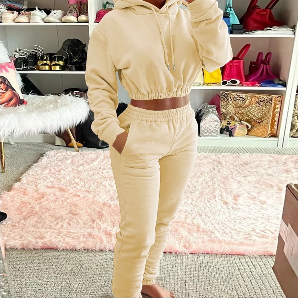 Hoodie Cropped Jogger Set